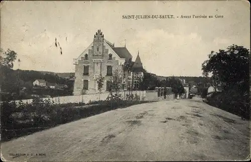 Ak Saint Julien du Sault Yonne, Avant l'arrivee en Gare