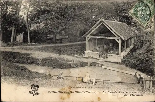 Ak Thorigny sur Oreuse Yonne, Le Lavoir a la source de l'Oreuse