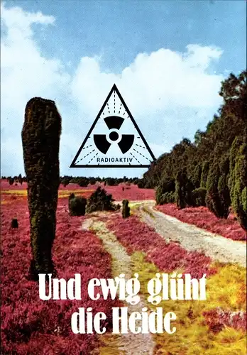 Künstler Ak Staeck, Klaus, Hermann Löns Gedächtniskarte, Und ewig glüht die Heide, A 75a