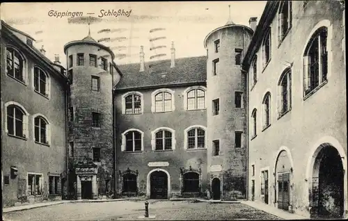 Ak Göppingen in Württemberg, Partie im Schlosshof