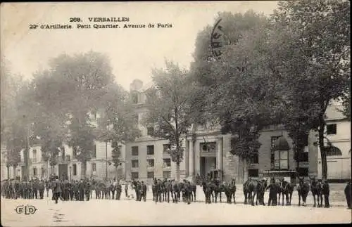 Ak Versailles Yvelines, 22e d'Artillerie, Petit Quartier, Avenue de Paris