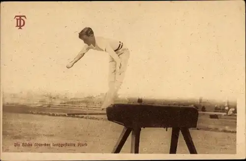 Ak  Turner, Brücke über das langgestellte Pferd