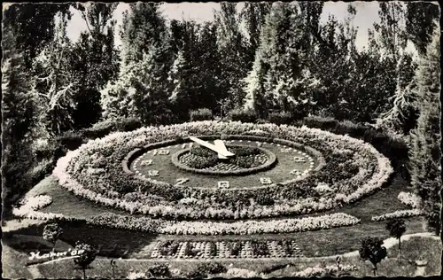 Ak Olivet Loiret, L'Horloge fleurie