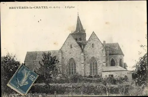 Ak Bruyères le Châtel Essonne, L'Eglise