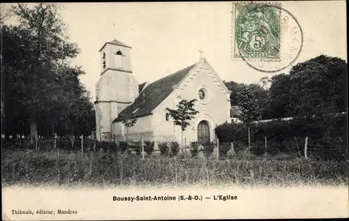 Ak Boussy Saint Antoine Essonne, L'Eglise