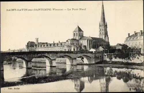 Ak Saint Savin sur Gartempe Vienne, Le Pont Neuf