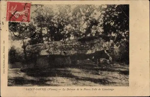 Ak Saint Saviol Vienne, Le Dolmen de la Pierre Folle de Limalonge