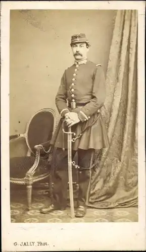 CdV Französischer Soldat, Dritte Republik, Uniform, Standportrait, Degen