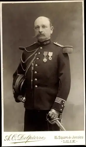 CdV Französischer Soldat, Dritte Republik, Uniform, Standportrait, Orden, Epaulette