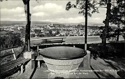 Ak Bonndorf im Schwarzwald, Blick vom Lindenbuck auf die Stadt