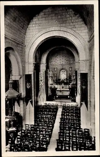 Ak Chauvigny Vienne, Eglise Notre Dame, La Nef