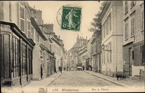 Ak Montereau Seine et Marne, Rue A. Thiers