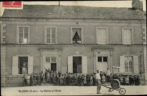 Ak Blaison Maine et Loire, La Mairie et l'École