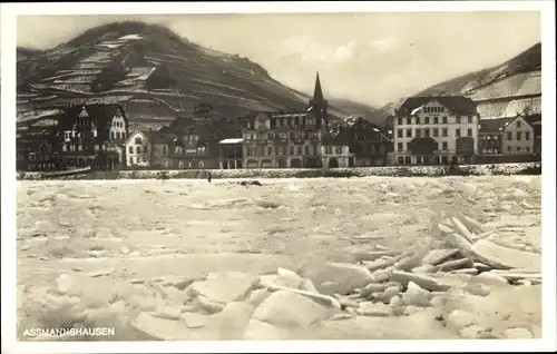 Ak Assmannshausen Rüdesheim am Rhein, Gesamtansicht, vereister Rhein