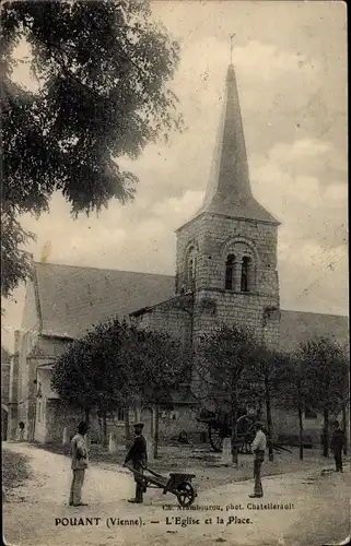 Ak Pouant Vienne, L'Eglise, La Place