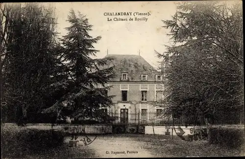 Ak Chalandray Vienne, Le Chateau de Rouilly