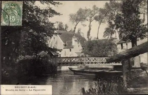 Ak Brunoy Essonne, Moulin de Jarcy, La Passerelle