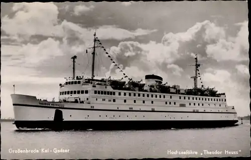 Ak Hochseefähre Theodor Heuss, Großenbrode Kai Gedser, Fährschiff
