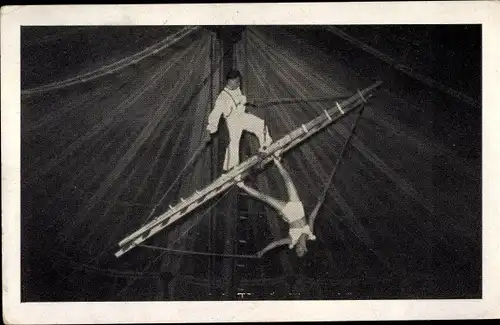 Ak Zirkuskünstler, Hochseilartisten, Akrobaten