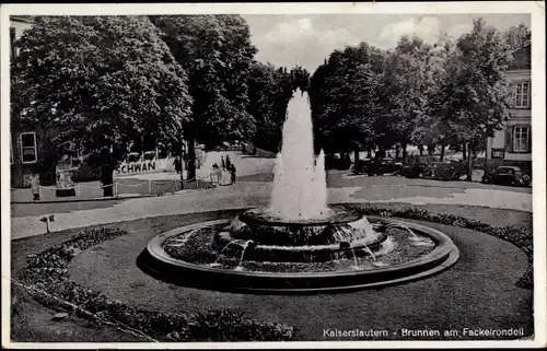 Ak Kaiserslautern in der Pfalz, Brunnen am Fackelrondell