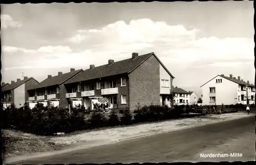 Ak Nordenham in Niedersachsen, Siedlung, Straßenpartie