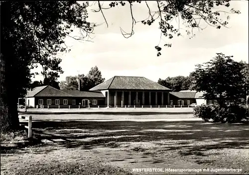 Ak Westerstede in Oldenburg Ammerland, Hössensportanlage mit Jugendherberge