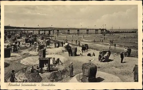 Ak Świnoujście Swinemünde Pommern, Strandleben, Seebrücke