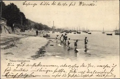 Ak Hamburg Altona Oevelgönne, Strandleben, Kinder am Planschen