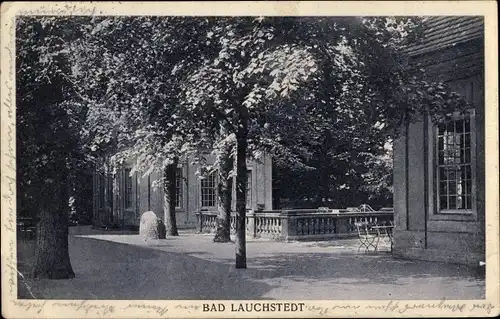 Ak Bad Lauchstädt Saalekreis, Straßenpartie