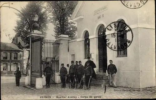 Ak Vernon Eure, Quartier Avenay, Corps de garde