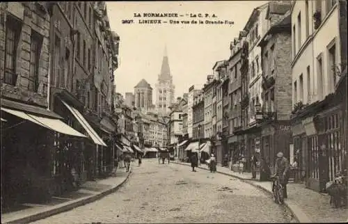 Ak Lisieux Calvados, Une vue de la Grande Rue