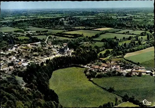 Ak Jazeneuil Vienne, Vue generale aerienne, Luftbild