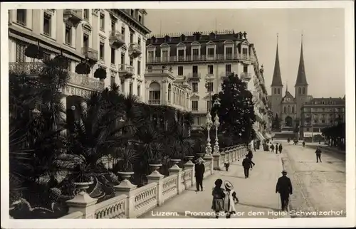 Ak Luzern Stadt Schweiz, Promenade vor dem Hotel Schweizerhof, Kirche