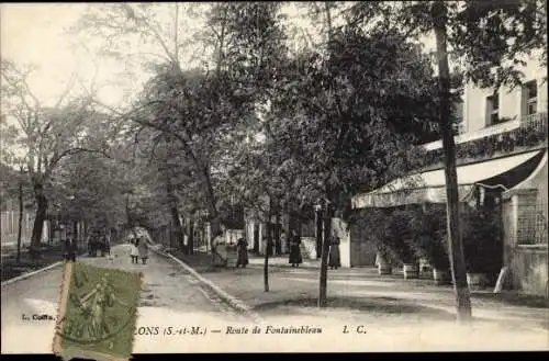 Ak Les Sablons Seine et Marne, Route de Fontainebleau