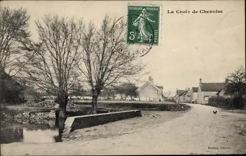 Ak Chenoise Seine-et-Marne, La Croix, Straßenpartie