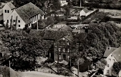 Ak Schenefeld in Holstein, Fliegeraufnahme der Kirche