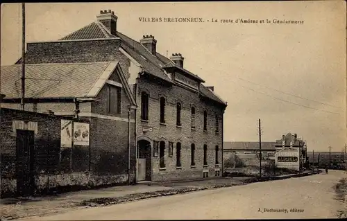 Ak Villers Bretonneux Somme, La Route d'Amiens, La Gendarmerie