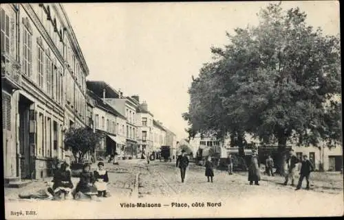 Ak Vieils Maisons Aisne, Place, cote Nord