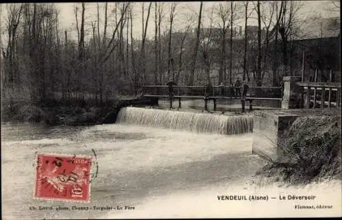 Ak Vendeuil Aisne, Le Deversoir