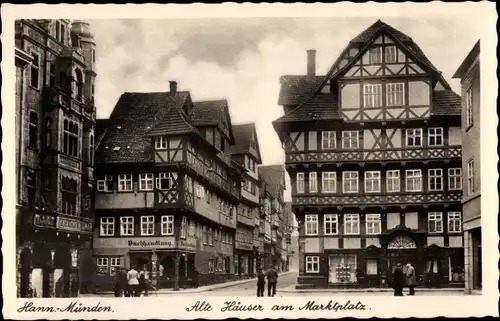 Ak Hann. Münden, Alte Häuser am Marktplatz, Buchhandlung