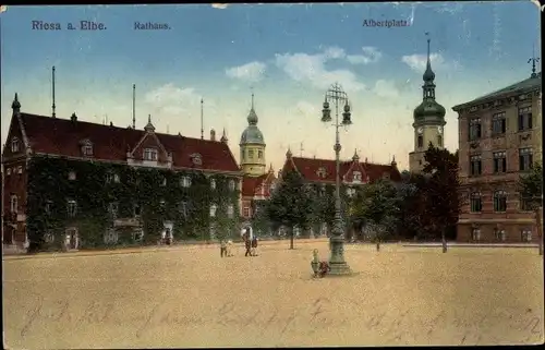 Ak Riesa an der Elbe Sachsen, Rathaus, Albertplatz