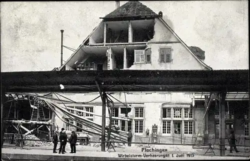Ak Plochingen am Neckar, Wirbelsturm Verheerungen 1. Juni 1913, Bahnhof