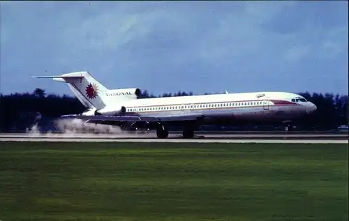 Ak Passagierflugzeug National Airlines Boeing B 727 100, Landung, 1963