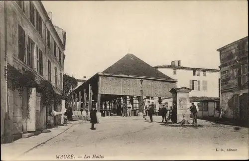 Ak Mauzé Deux Sèvres, Les Halles