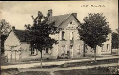 Ak Urcay Allier, Maison d'Ecole, Mairie