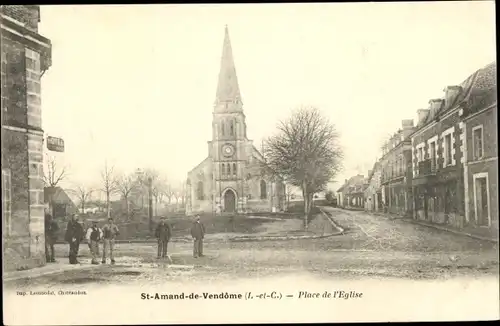 Ak Saint Amand de Vendome Loir et Cher, Place de l´Église