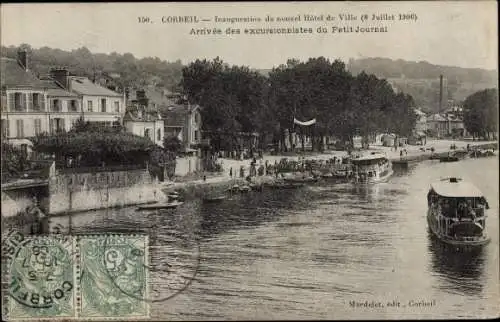 Ak Corbeil Essonne, Inauguration du nouvel Hôtel de Ville, 8 Juillet 1906, Arrivée de la traversier