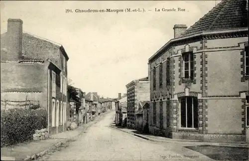 Ak Chaudron en Mauges Maine-et-Loire, La Grande Rue