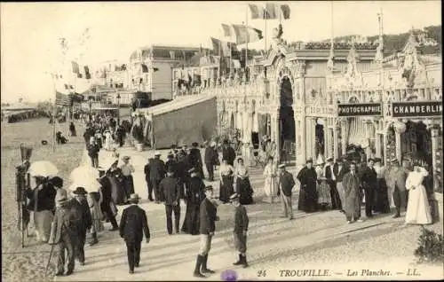 Ak Trouville sur Mer Calvados, Les Planches