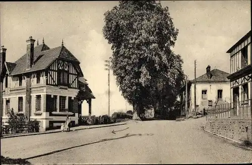 Ak Fervaques Calvados, La Poste et la Mairie